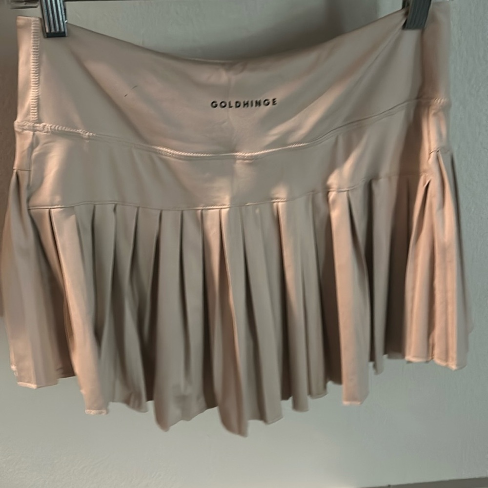Goldhinge skirt, Size L, worn one time, no tag but is size large.